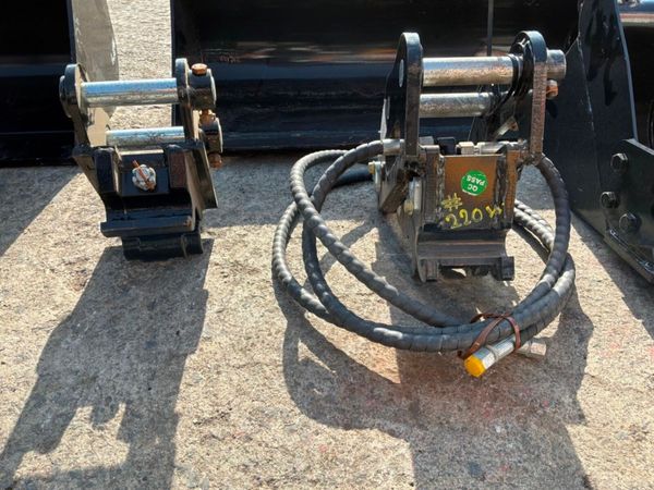 New / unused 1000kg mini / micro digger....2950 eu 392299209