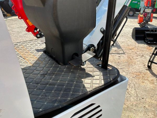 New / unused 1000kg mini / micro digger....2950 eu 392299234