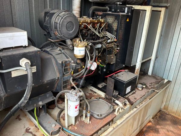 Containerised Generator / genset...20 kva......906 392221639