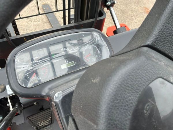 New / unused Hchi forklift....3 ton. container spe 392227396