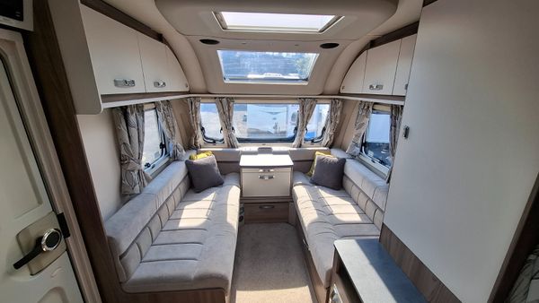 Swift Archway 6 berth 392357573
