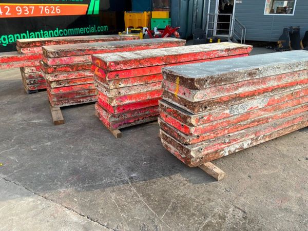 Peri shuttering pans.....2.7mts x 600mm.....854d. 392379219