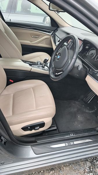2017 BMW 520D Estate 392383305