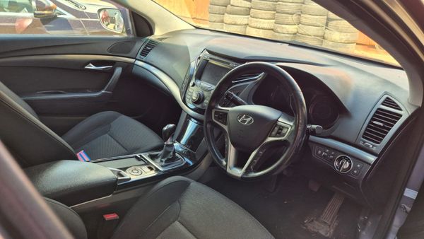 2014 Hyundai i40, 1.7 Diesel. 392383596