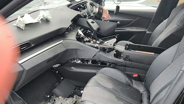 2024 Peugeot 5008, 1.5 Diesel 392384579
