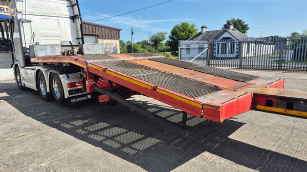 Max low loader 392387595