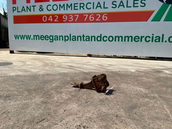 Mini digger Ripper tooth attachment......30mm pins 392387953