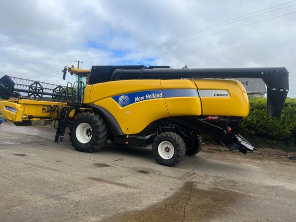 Combines for sale 392318865