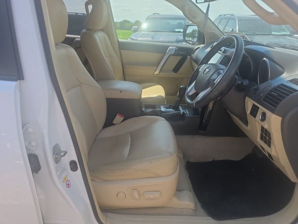 Toyota Land Cruiser LC Business Class 392325617
