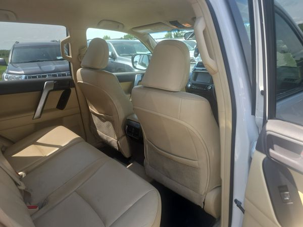 Toyota Land Cruiser LC Business Class 392325633