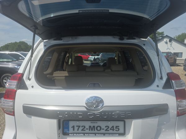 Toyota Land Cruiser LC Business Class 392325638