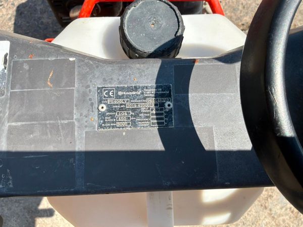 2019 Husqvarna fs400lv petrol Road saw.......856t. 392333365