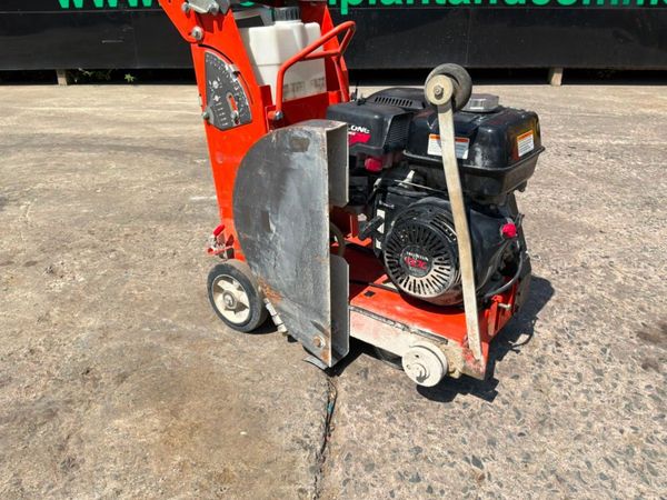 2019 Husqvarna fs400lv petrol Road saw.......856t. 392333336