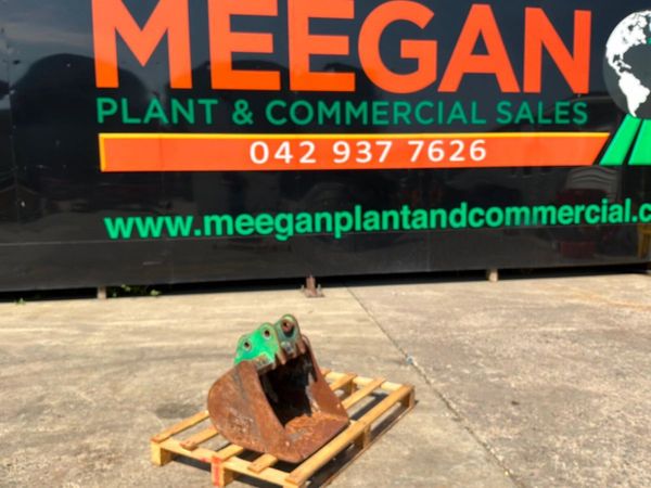 18" Rhinox mini digger bucket.....30mm pins....... 392333437