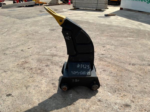 New / unused 13 tonne ripper tooth..65mm pins..... 392333552
