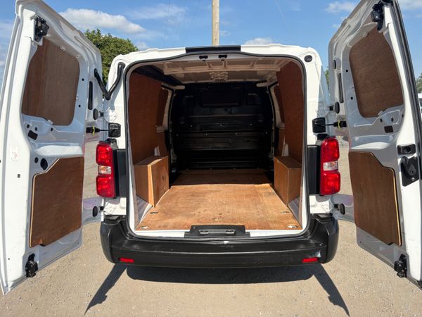 Opel Vivaro LWB 392338933