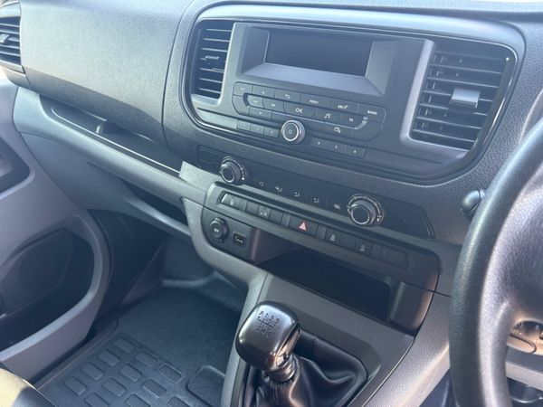 Opel Vivaro LWB 392338938