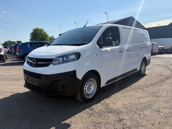 Opel Vivaro 392339040