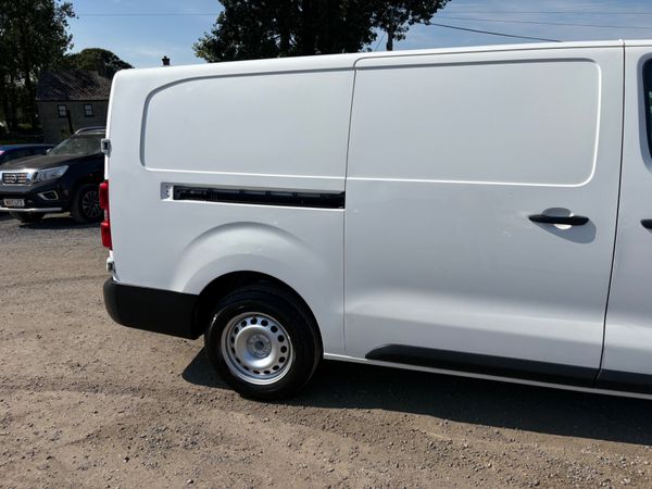 Opel Vivaro 392339042