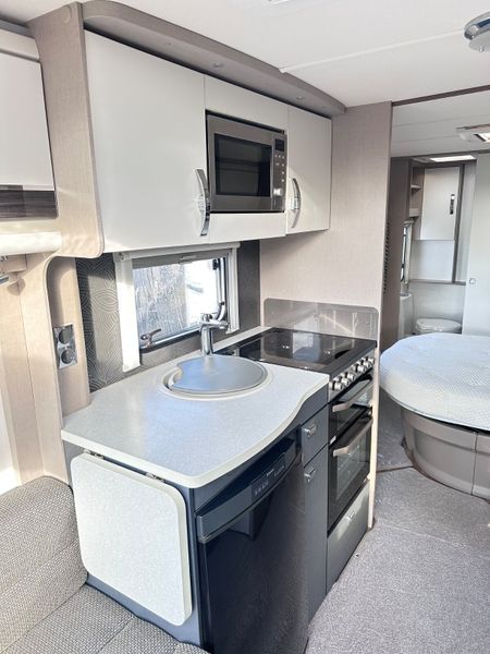 ✨STUNNING STERLING ECCLES 580 4 BERTH ISLAND BED✨ 392442307