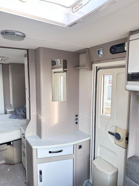 ✨STUNNING STERLING ECCLES 580 4 BERTH ISLAND BED✨ 392442310