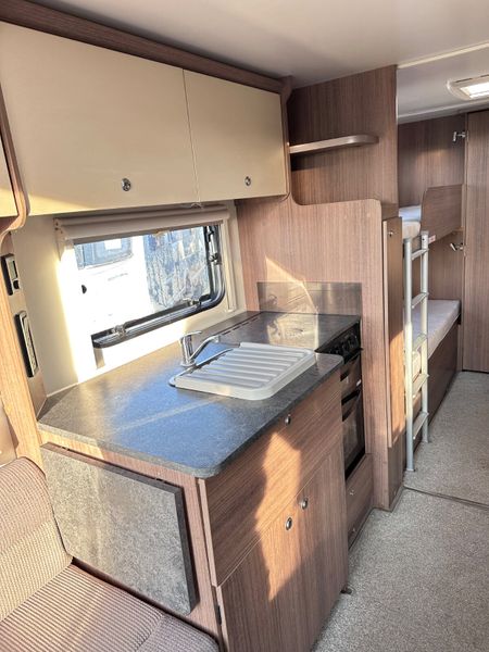✨STUNNING BAILEY PHOENIX 650 5-6 BERTH✨ 392442434