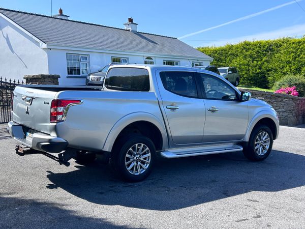 2018 Mitsubishi L200  Barbarian Auto 392450616