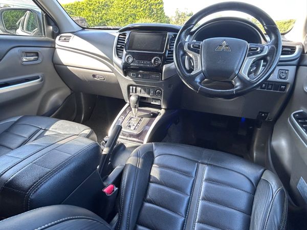 2018 Mitsubishi L200  Barbarian Auto 392450635