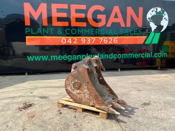 24" Geith bucket...65mm pins.......13 tonne......2 392497741