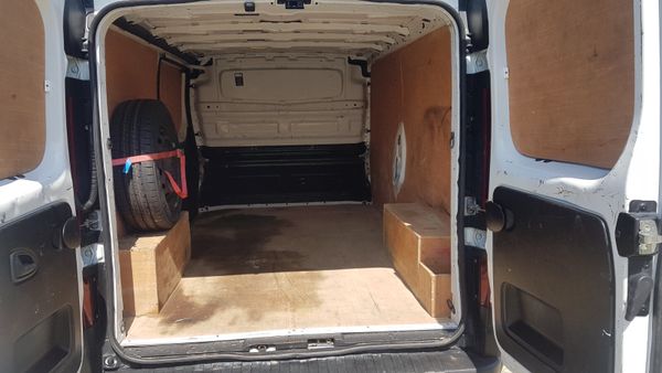 Renault Trafic 212D LWB 135KM AS NEW VAT INVOICE 392400386