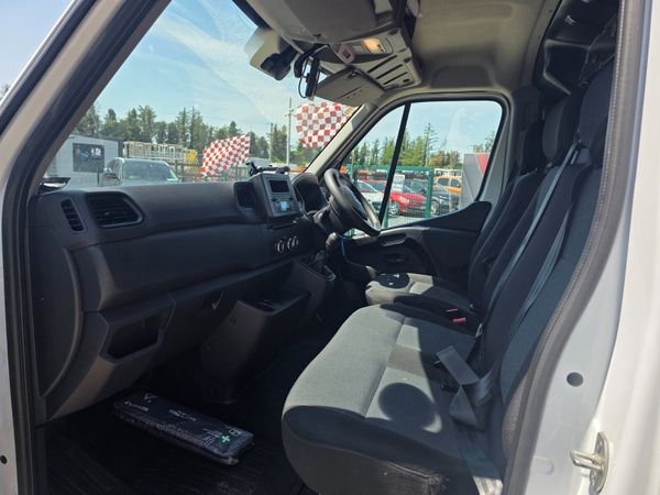 Renault Master 2022 392402699