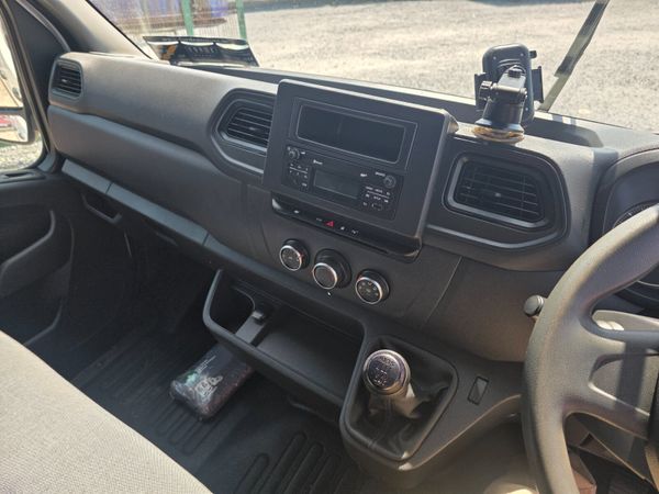 Renault Master 2022 392402700