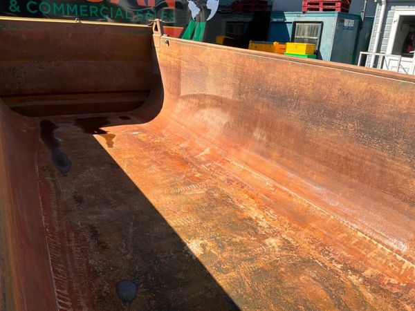 2019 Thompson steel tipping body......22ft long... 392546647