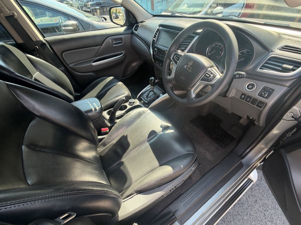 Mitsubishi L200 Warrior 2.4D Auto 4WD 392568374