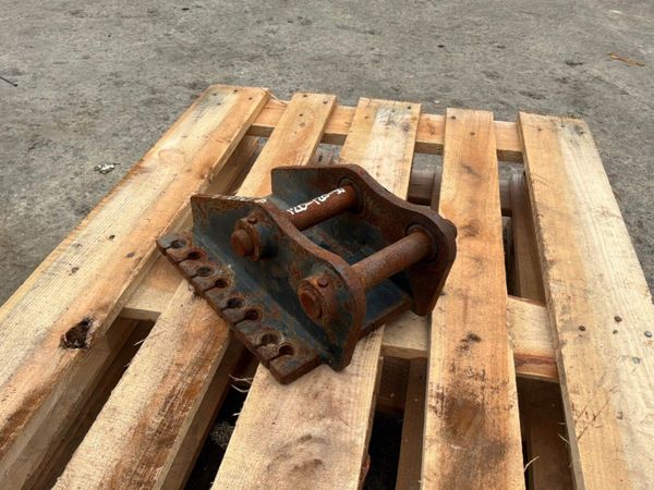 Quick hitch hammer cradle.....30mm pins.........13 392504725