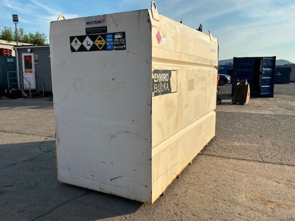 Western 4200 litre fuel storage / delivery bowser. 392504840