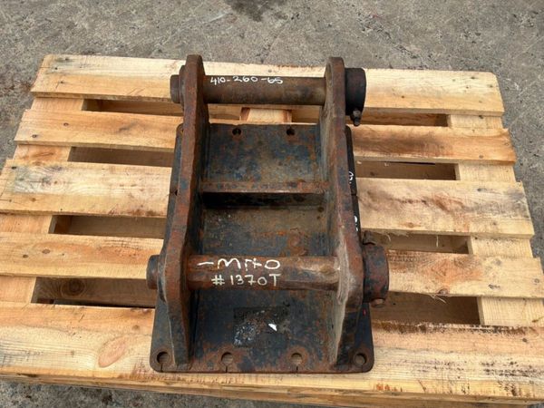 13 tonne hammer / breaker cradle......65mm pins... 392504869