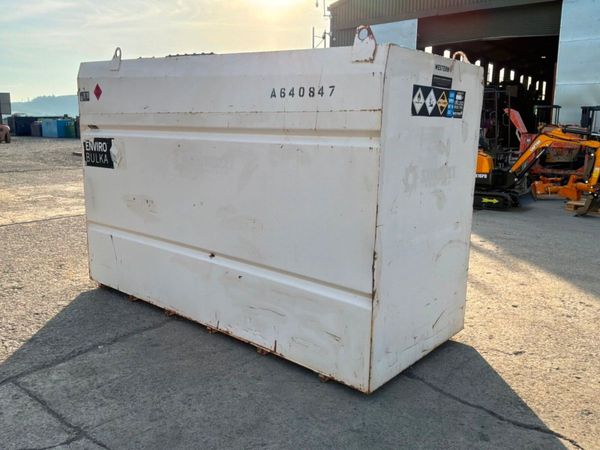 Western 4200 litre fuel storage / delivery bowser. 392504838