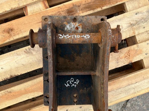 Quick hitch Hammer Cradle .......45mm pins........ 392504839