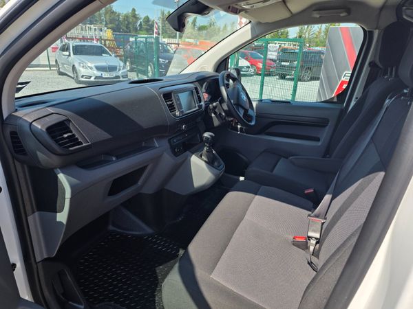 Vauxhall Vivaro 2022 392509955