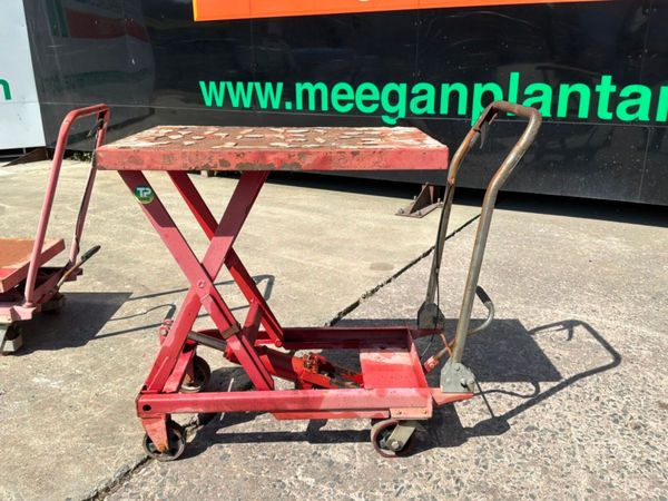 Hydraulic work bench / platform trolley........... 392524197