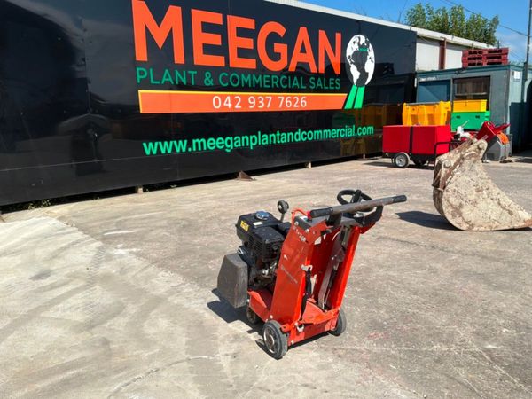 2019 Husqvarna FS400lv Road saw...........908. 392535775