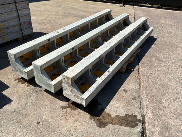Doka aluminium shuttering pans / corners.......857 392535776