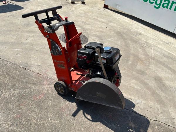 2019 Husqvarna FS400lv Road saw...........908. 392535788