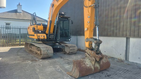 Hyundi HX140LC 392644362