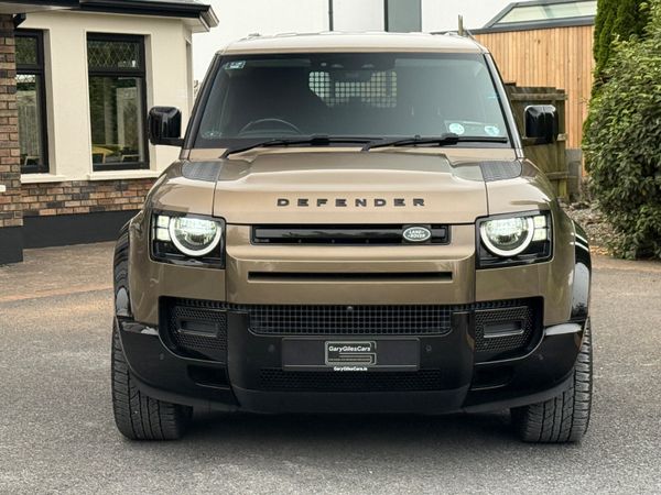 Stunning 222 Land Rover Defender Commercial! 392669646