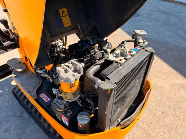2018 JCB micro mini digger  with only 432 hours... 392697486