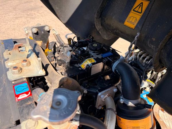 2018 JCB micro mini digger  with only 432 hours... 392697490