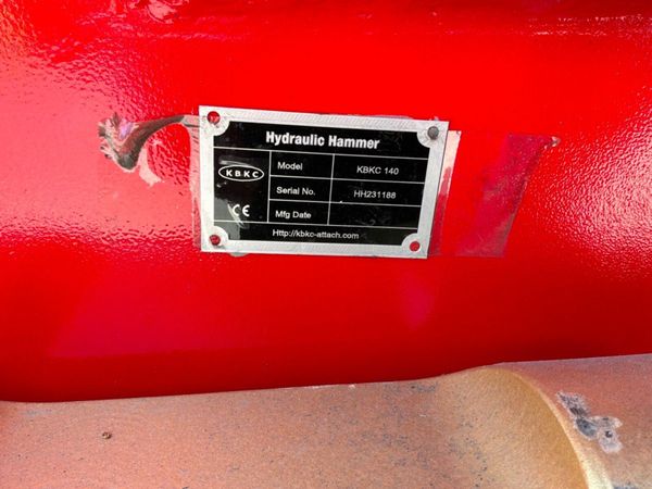 New / unused KBC 140 Hammer.....90mm Pins........2 392604390