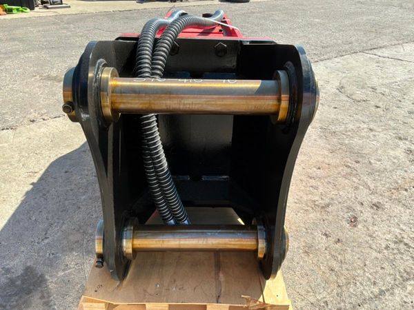 New / unused KBC 140 Hammer.....90mm Pins........2 392604398